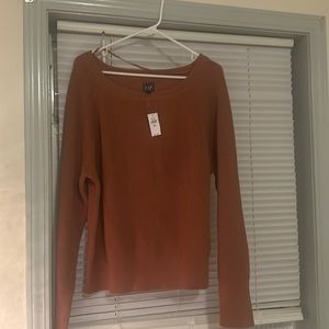 Ribbed scoop neck sweater